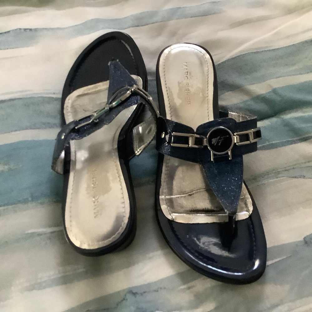 Navy Blue Marc Fisher size 8 Sandles